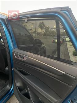 ڤۆڵکسواگن ئەتڵەس کرۆس سپۆرت